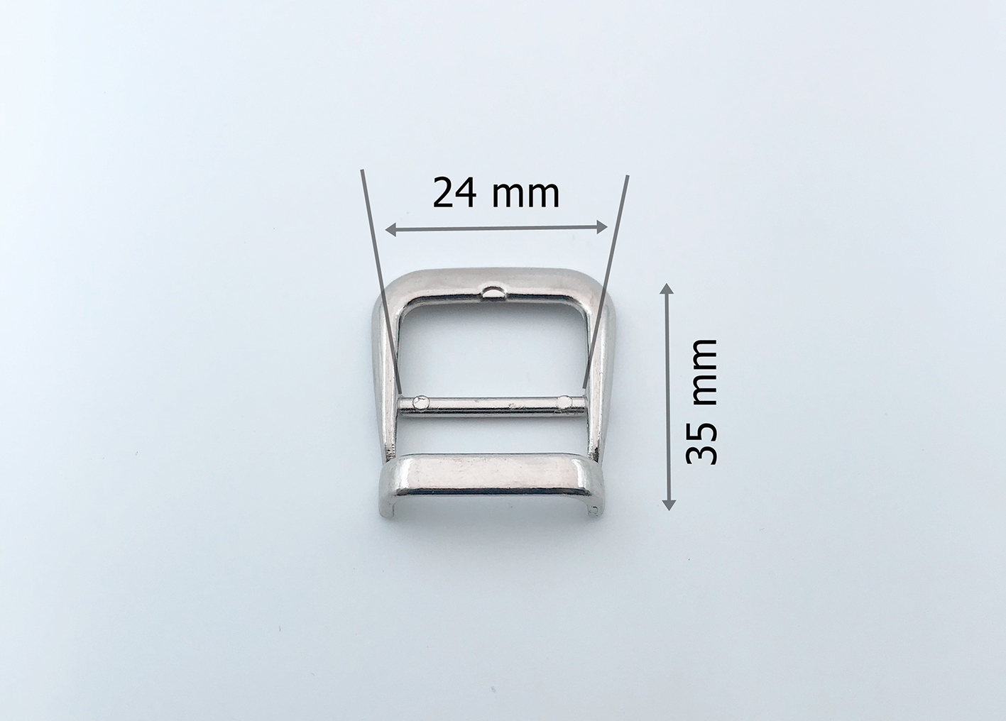 2,5%20cm%20İtalyan%20Zamak%20Toka%20100%20Adet%20(GÜMÜŞ%20RENK)